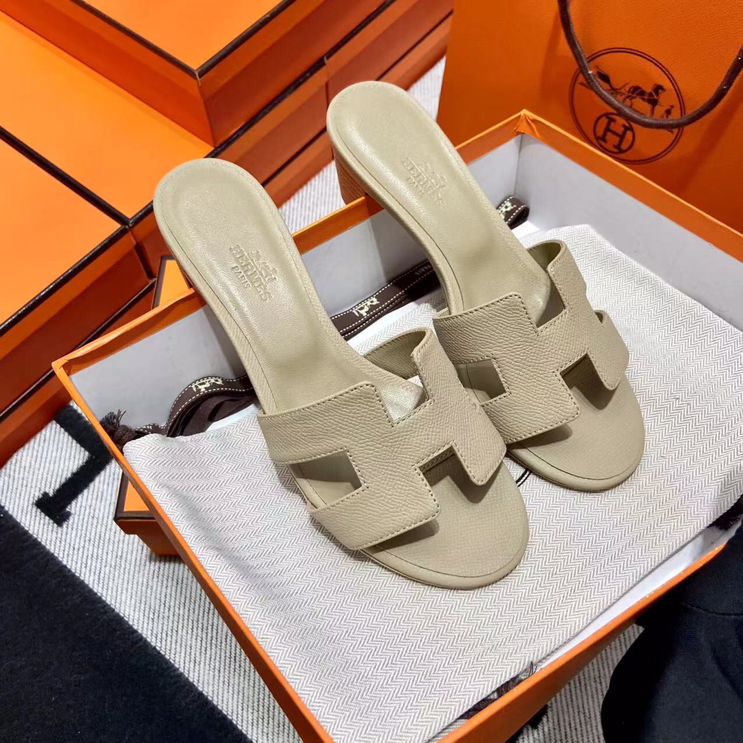 에르메스 올수공 오아시스 슬리퍼 샌들 앱송 54